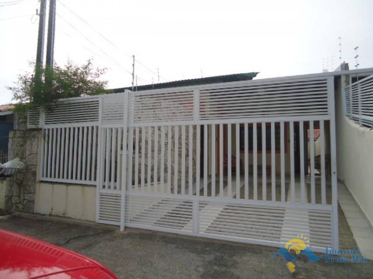 Casa para venda no bairro Flórida em Peruíbe