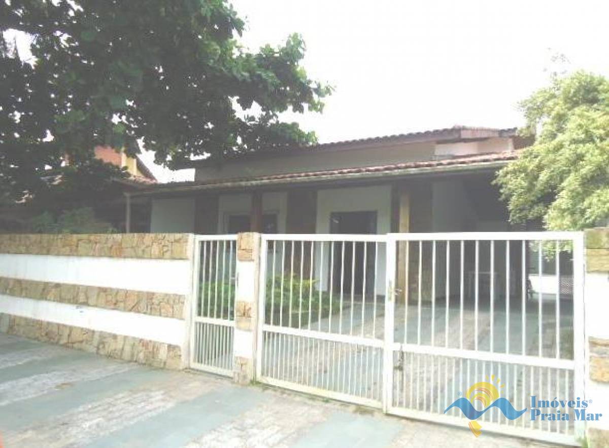 Casa para venda no bairro Oásis em Peruíbe