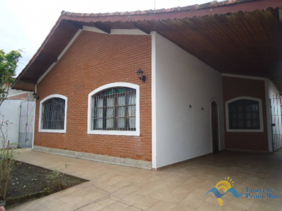 Casa para venda no bairro Flórida em Peruíbe