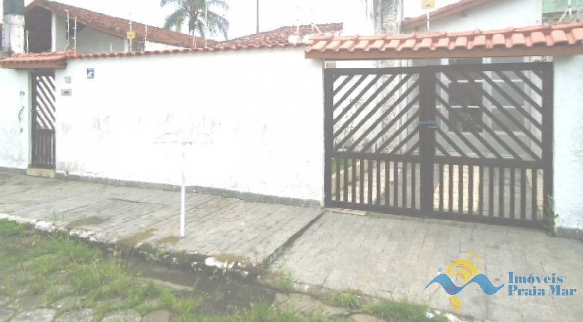 Casa para venda no bairro Samburá em Peruíbe