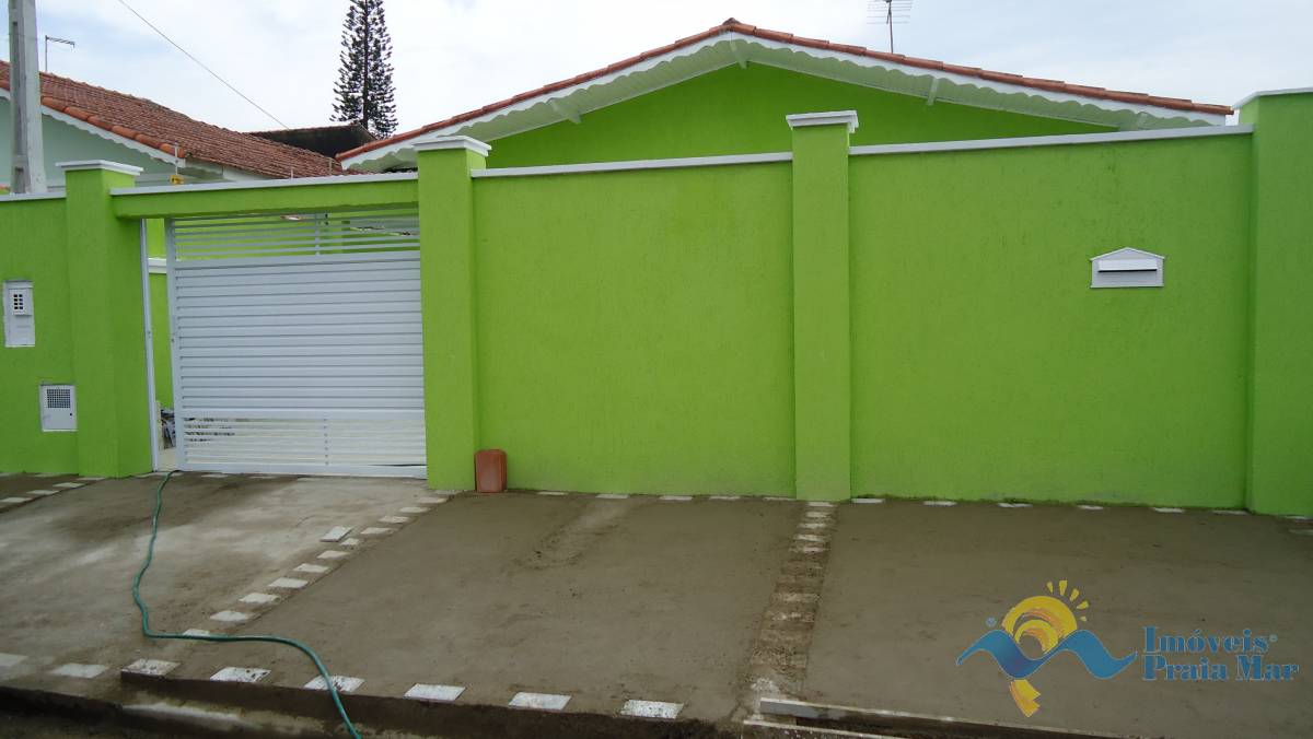 Casa para venda no bairro Flórida em Peruíbe