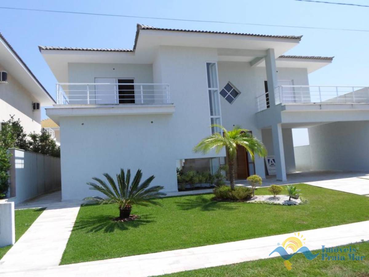 Casa para venda no bairro Bougainvillée IV em Peruíbe