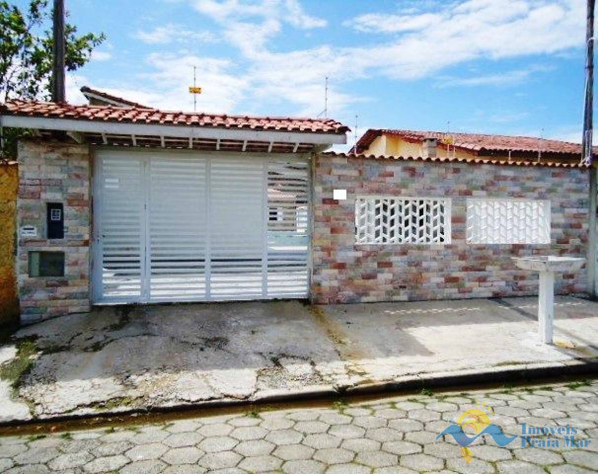 Casa para venda no bairro Beira Mar em Peruíbe