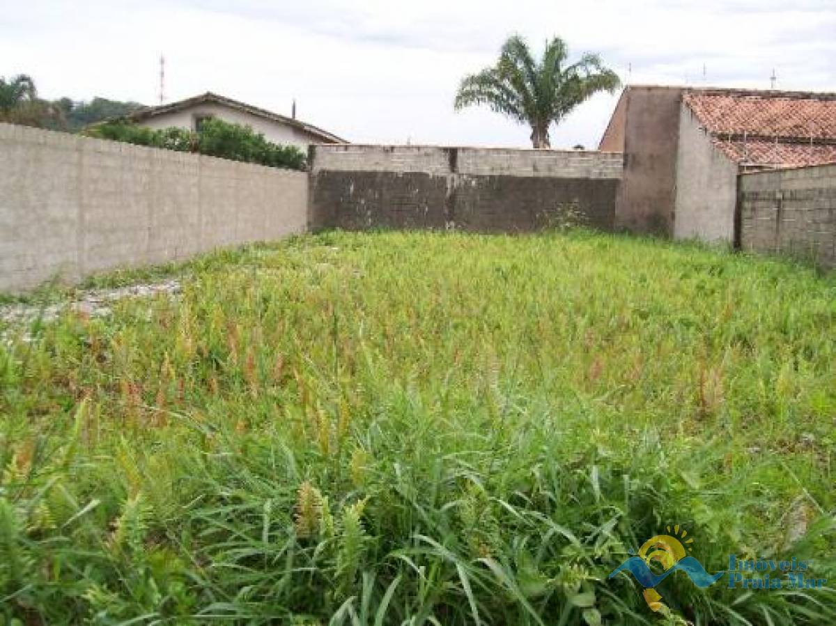 Terreno para venda no bairro Beira Mar em Peruíbe