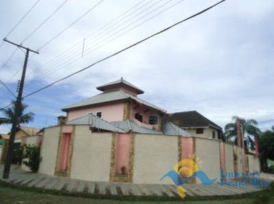 Casa para venda no bairro Jardim Imperador em Peruíbe