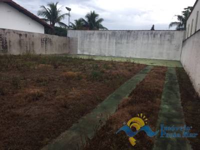 Terreno para venda no bairro Turístico em Peruíbe