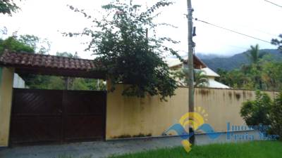 Casa para venda no bairro Guaraú em Peruíbe