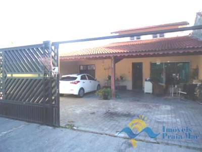 Casa para venda no bairro Scipel em Peruíbe