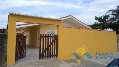 Casa para venda no bairro Ribamar em Peruíbe