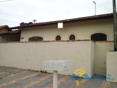 Casa para venda no bairro Barra de Jangada em Peruíbe